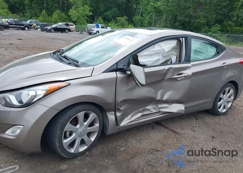 2013 Hyundai Elantra Limited from USA, damaged, VIN 5NPDH4AE8DH276091